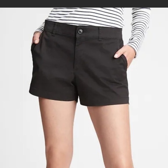 NWT: Gap Shorts Black Size: 4 - Picture 9 of 9